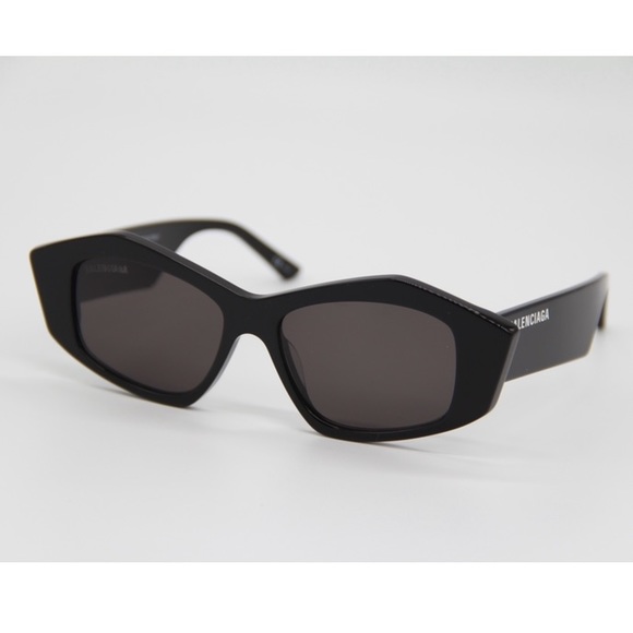 NEW BALENCIAGA SUNGLASSES BB0106S 001 EYEWEAR BALENCIAGA BB 0106S BLACK - Picture 6 of 11